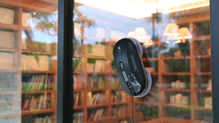 HOBOT 388 — Window-Cleaning Robot (Dual Round Pads)